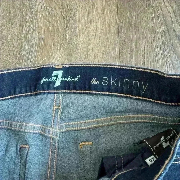 7 for all mankind jeans.  The Skinny. Women’s size 26. - Picture 2 of 5